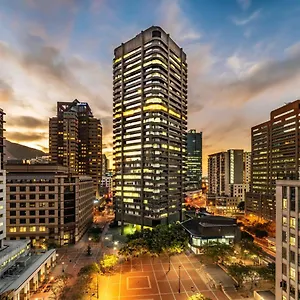 Wink One Thibault Otel