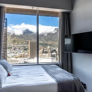 Apartment Stunning 1-bedroom With Mountain Views, Cape Town