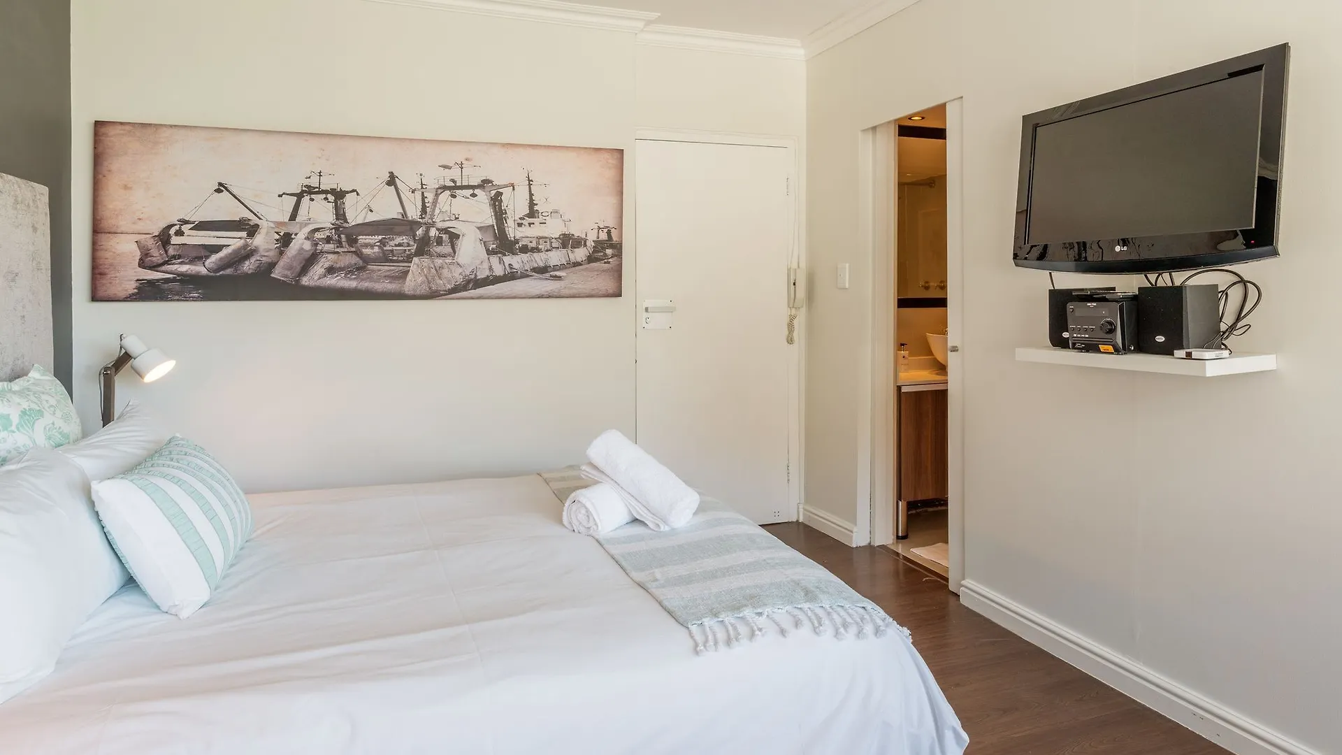 Apartment Montclaire Suite 2 Cape Town